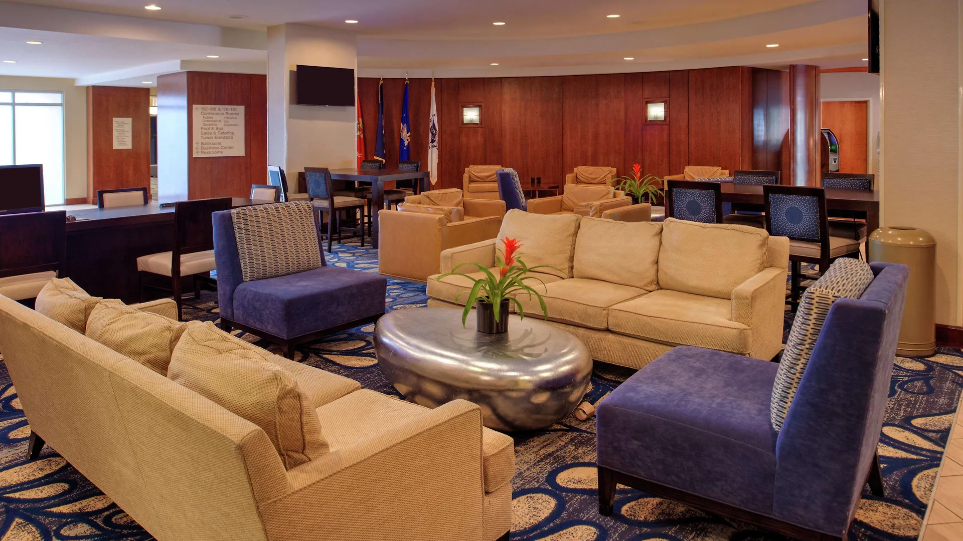 Doubletree By Hilton Hotel Tampa Airport-Westshore