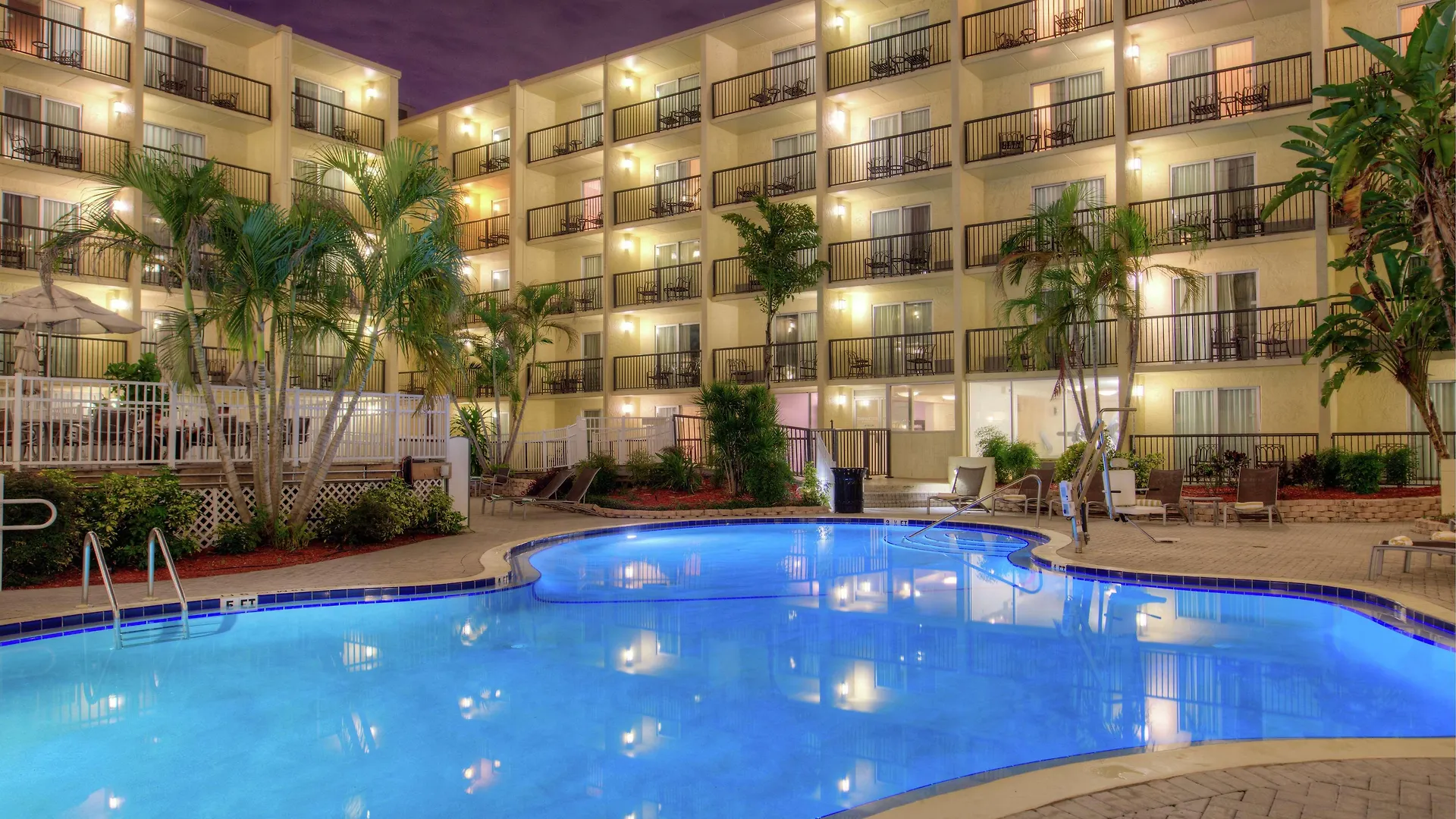 Doubletree By Hilton Hotel Tampa Airport-Westshore 3*,  美国