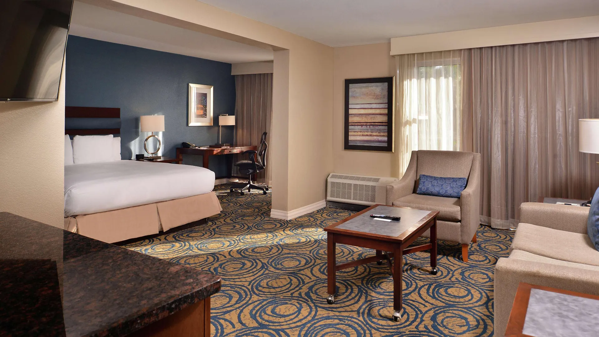 Doubletree By Hilton Hotel Tampa Airport-Westshore